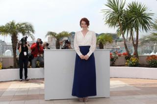 Bryce Dallas Howard feet photo thumbnail