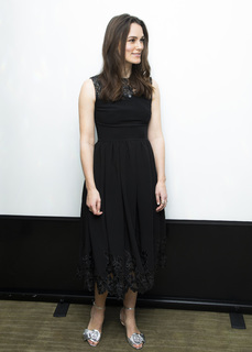 Keira Knightley feet photo thumbnail