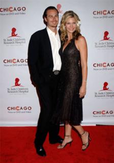 Natasha Henstridge feet photo thumbnail