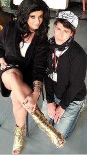 Juliana Salimeni feet photo thumbnail