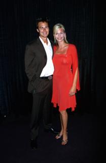 Natasha Henstridge feet photo thumbnail