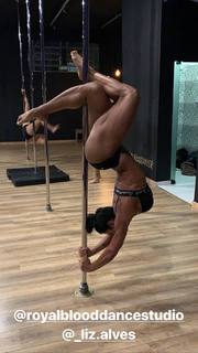 Gracyanne Barbosa feet photo thumbnail