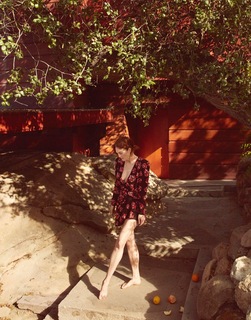 Julianne Moore feet photo thumbnail