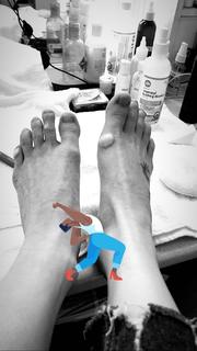 Kaya Scodelario feet photo thumbnail