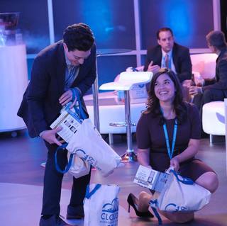 America Ferrera feet photo thumbnail