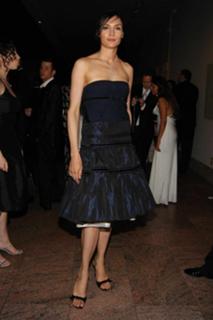 Famke Janssen feet photo thumbnail