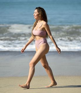 Farrah Laurel Abraham feet photo thumbnail