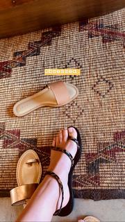 Camila Morrone feet photo thumbnail
