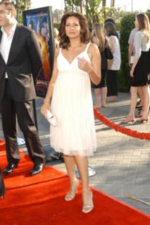 Constance Marie feet photo thumbnail