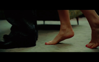 Michelle Williams feet photo thumbnail