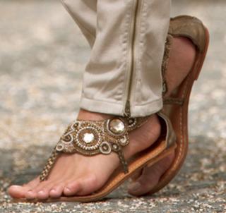 Paige Butcher feet photo thumbnail