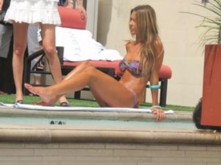Audrina Patridge feet photo thumbnail
