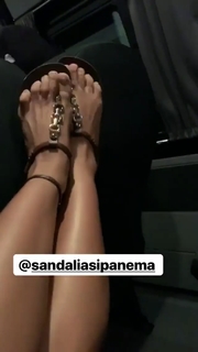 Anitta feet photo thumbnail