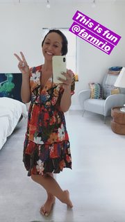 Kino MacGregor feet photo thumbnail