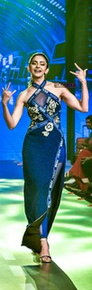 Rakul Preet Singh feet photo thumbnail