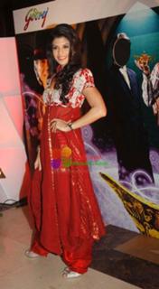 Jacqueline Fernandez feet photo thumbnail