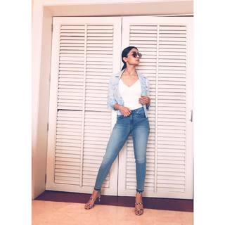 Alia Bhatt feet photo thumbnail