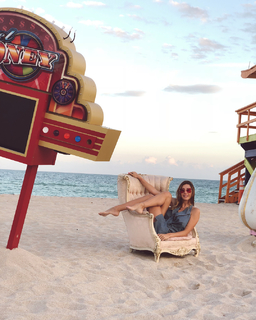 Seyma Subasi feet photo 4