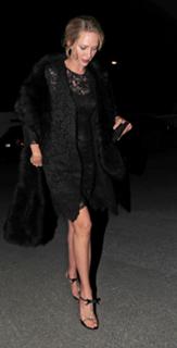 Uma Thurman feet photo thumbnail