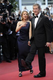 Jodie Foster feet photo thumbnail