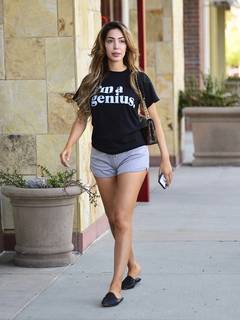 Farrah Laurel Abraham feet photo thumbnail