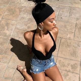 Draya Michele feet photo thumbnail