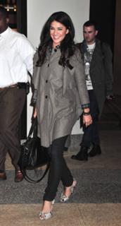 Jessica Szohr feet photo 4