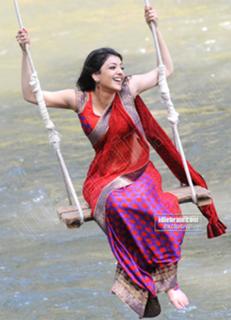 Kajal Aggarwal feet photo thumbnail