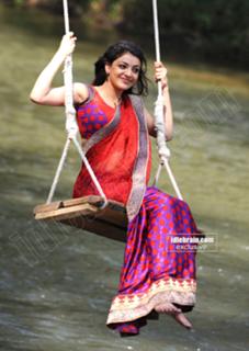 Kajal Aggarwal feet photo thumbnail