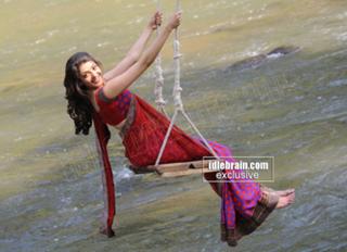 Kajal Aggarwal feet photo thumbnail