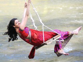 Kajal Aggarwal feet photo thumbnail