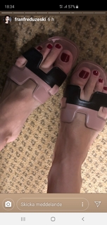 Franciely Freduzeski feet photo thumbnail