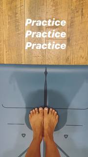 Kino MacGregor feet photo thumbnail