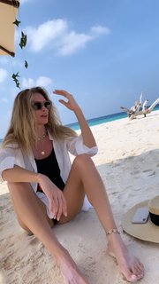 Vera Brezhneva feet photo thumbnail