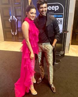 Kiara Advani feet photo thumbnail
