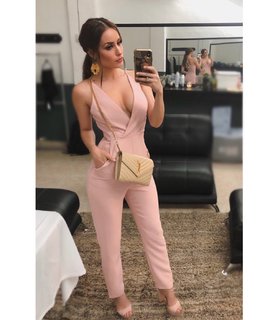 Cynthia Rodríguez feet photo thumbnail