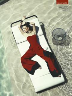 Olivia Wilde feet photo thumbnail
