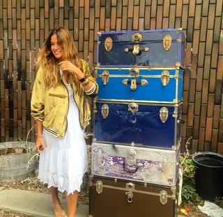 Kelly Bensimon feet photo thumbnail
