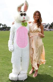 Kelly Bensimon feet photo thumbnail