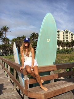 Kelly Bensimon feet photo thumbnail