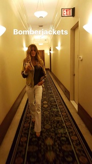 Kelly Bensimon feet photo thumbnail
