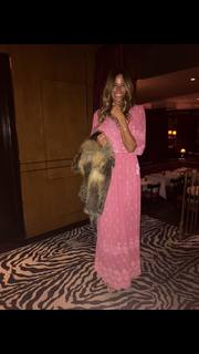 Kelly Bensimon feet photo thumbnail