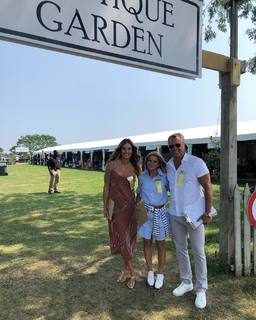 Kelly Bensimon feet photo thumbnail