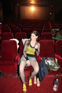 Athina Oikonomakou feet photo thumbnail