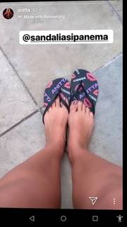 Anitta feet photo thumbnail