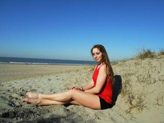 Verona van de Leur feet photo 2