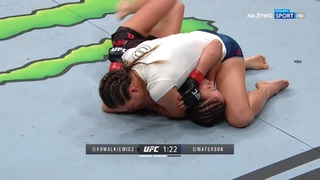 Michelle Waterson feet photo thumbnail