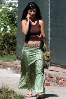 Jennifer Love Hewitt feet photo thumbnail