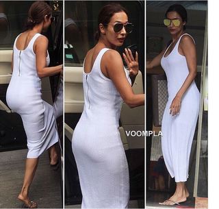 Malaika Arora feet photo thumbnail