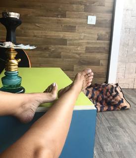 Karin Klemp feet photo thumbnail